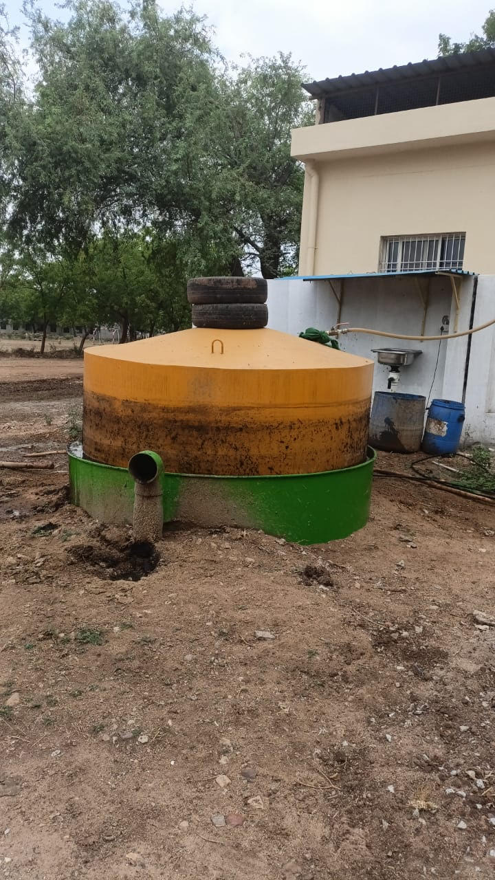 Biogas plant for Cooking use from Food waste