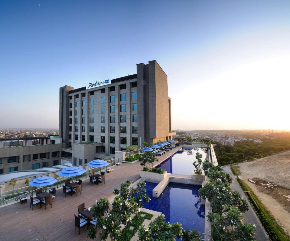 Radisson Blu Hotel New Delhi Paschim Vihar  Near  Chandni Chow