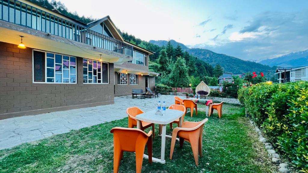 IPC Manali- A Luxury Mountain View Cottages Near royal enfield showroom