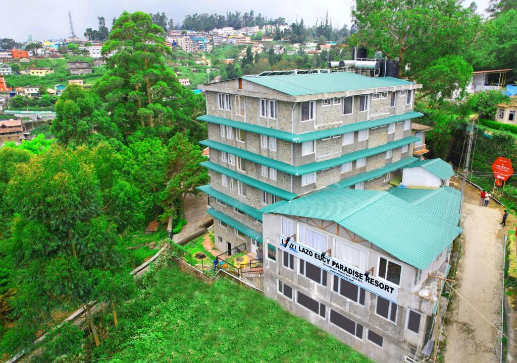 Lazo Resort ,Kodaikanal Near Located in Kodaikanal Bus Stand