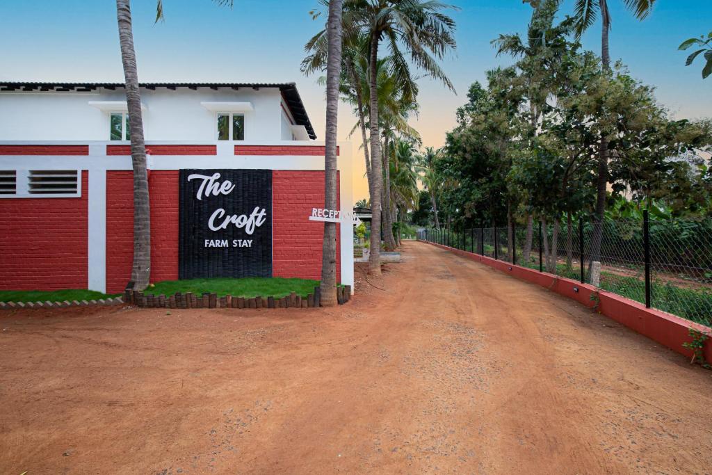 The Croft Resort - Premium Farm Stay Nearest Airport is Tuticorin Airport, 5 km from The Croft Resort - Premium Farm Stay.