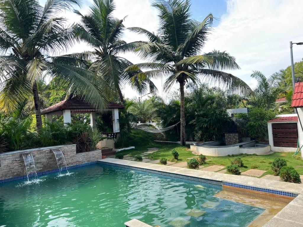 write a landing page for The Bella Vista - Beautiful Villa with 2 BH & private pool Near Mahabalipuram